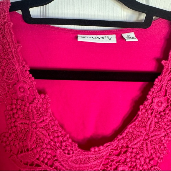 NWOT. Susan Graver v-neck tee size 3X with floral lace design. Pink top - Picture 4 of 8